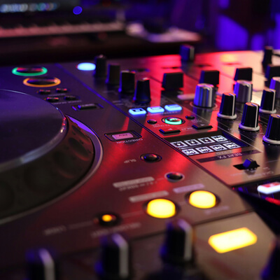 Professional DJ & Entertainment Systems
